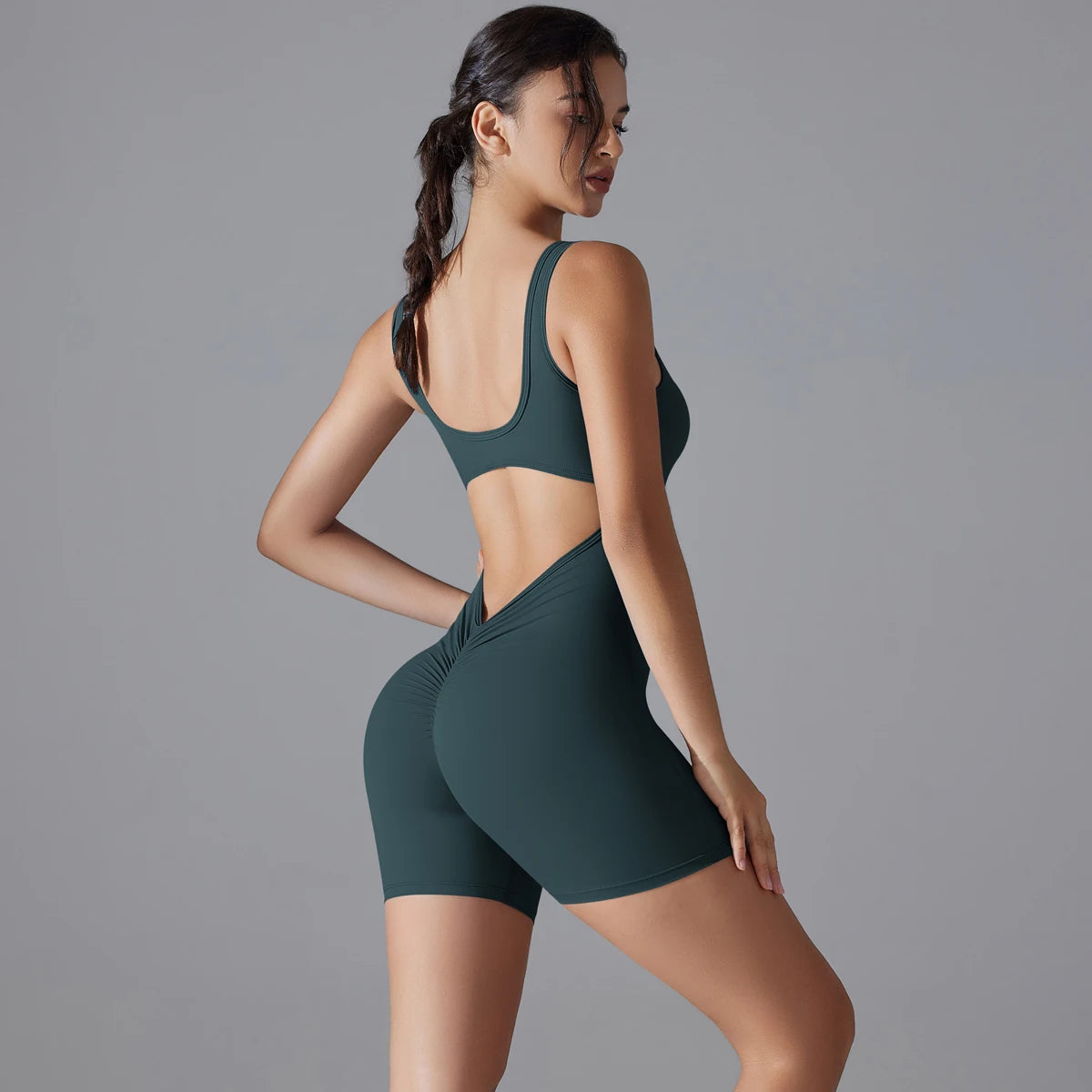 V-Back Romper Velbrit